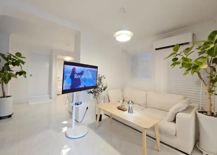 Yeonnam House 게스트하우스 *