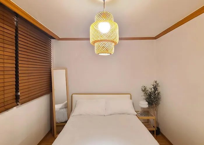 Yeonnam House 게스트하우스 *