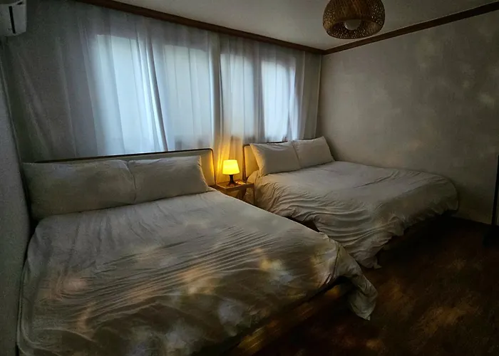 게스트하우스 Yeonnam House